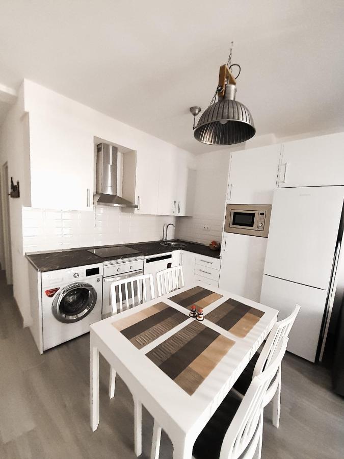 Apartamento Edificio El Lerele Céntricos A 100m De La Playa *