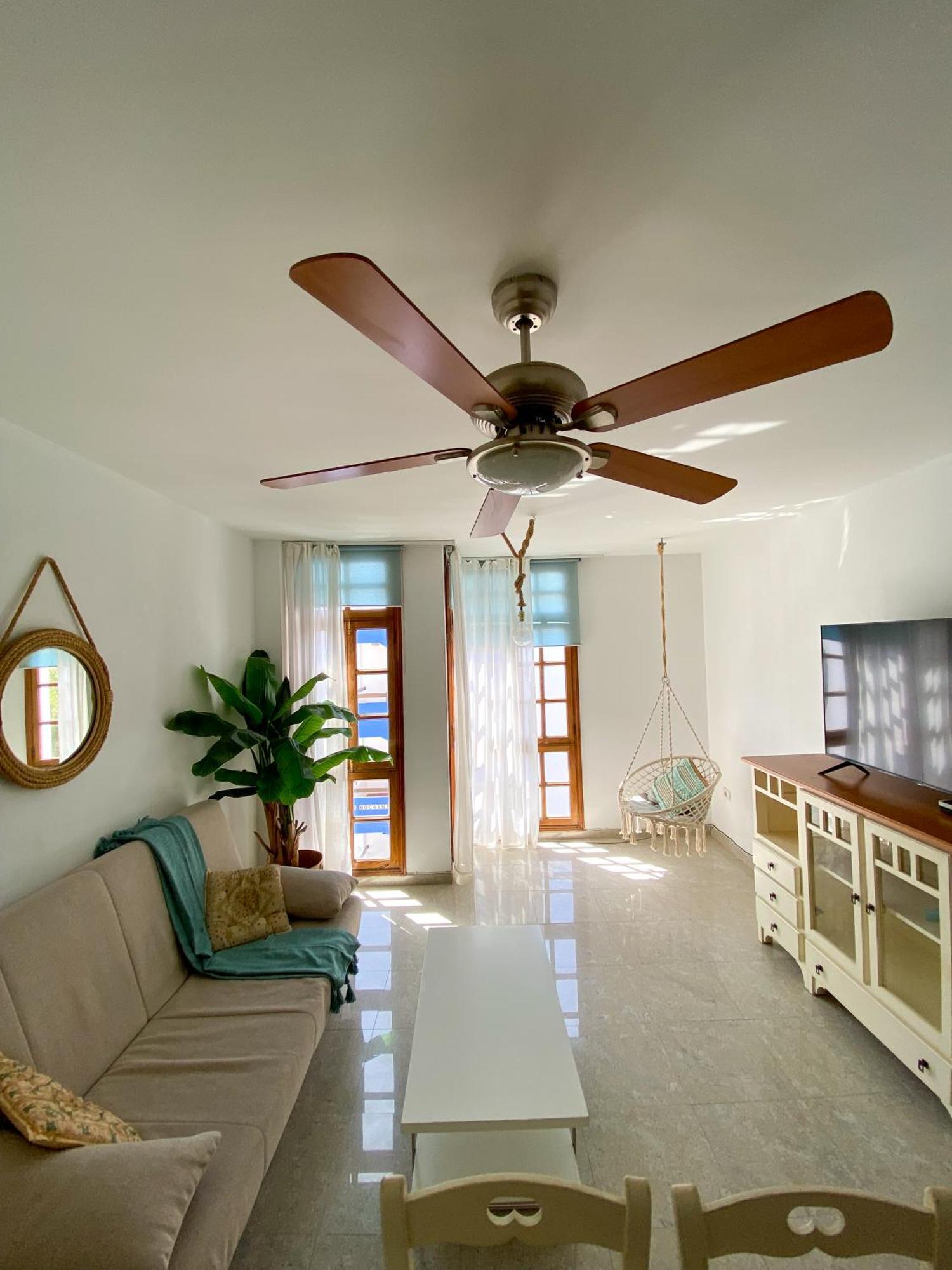 Apartamento Edificio El Lerele Céntricos A 100m De La Playa *