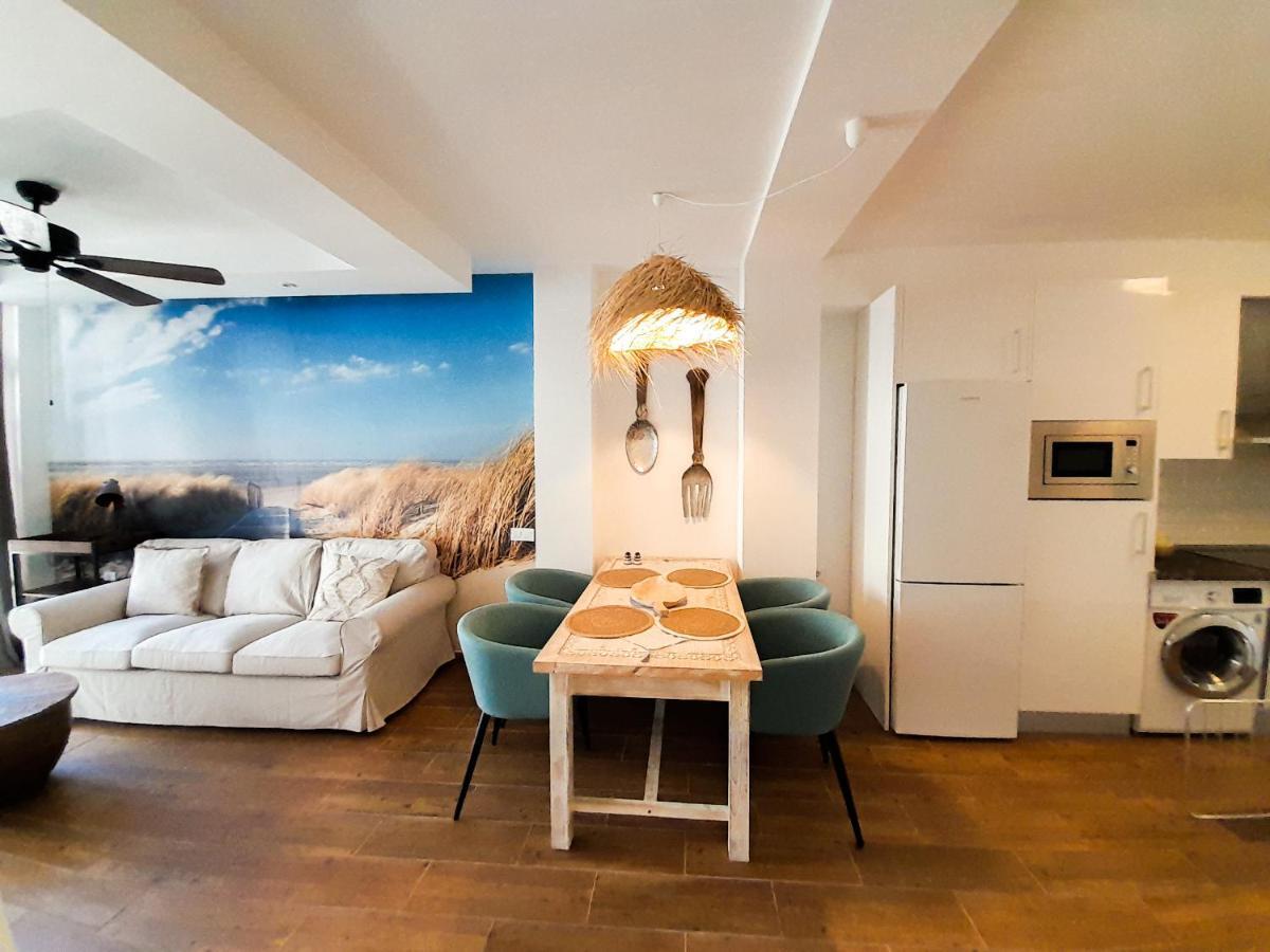 EDIFICIO EL LERELE Apartamentos céntricos a 100m de la playa Appartement Corralejo